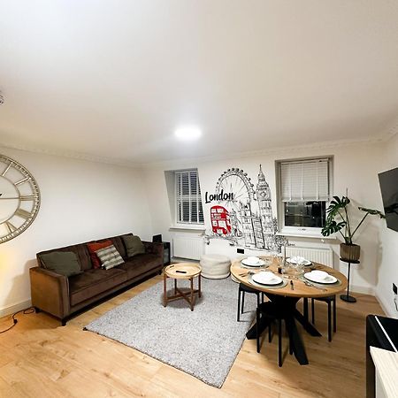 Flat 6 Stay In Aldgate Londra Esterno foto