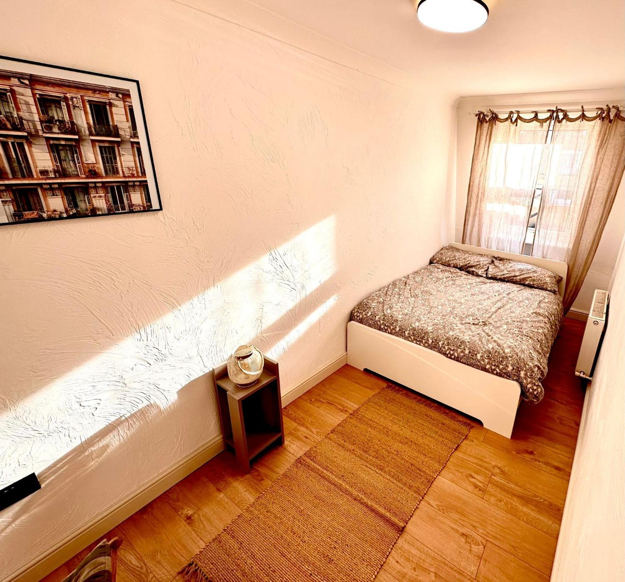 Flat 6 Stay In Aldgate Londra Esterno foto